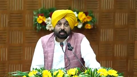 ਪਿਛਲੇ ਦਿਨਾਂ ਦੌਰਾਨ PCS ਦੇ ਆਏ ਨਤੀਜਿਆਂ ‘ਚ ਮੁੰਡੇ ਕੁੜੀਆਂ ਜੱਜ ਬਣੇ ਨੇ..ਲੋਕ ਹੈਰਾਨ ਨੇ ਕਿ ਕਿਵੇਂ ਸਾਡੇ ਬੱਚੇ ਬਿਨਾਂ ਪੈਸੇ ਦਿੱਤੇ ਜੱਜ ਬਣ ਗਏ…ਬਜ਼ੁਰਗਾਂ ਨੂੰ ਖੁਸ਼ੀ ‘ਚ ਨੀਂਦ ਨੀ ਆ ਰਹੀ..ਇਹੀ ਬਦਲਾਅ ਹੈ!