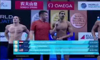 🚨🚨 لـــلـــتـــاريـــخ - عبدالرحمن سامح بعد فوزه بذهبية تاريخية في كأس العالم للسباحة في اليونان: "لا اعتقد ان بإمكاني ان احتفل واخوتي يقـ تـللون في فلسطين يوميا." 👏👏🇪🇬🇪🇬