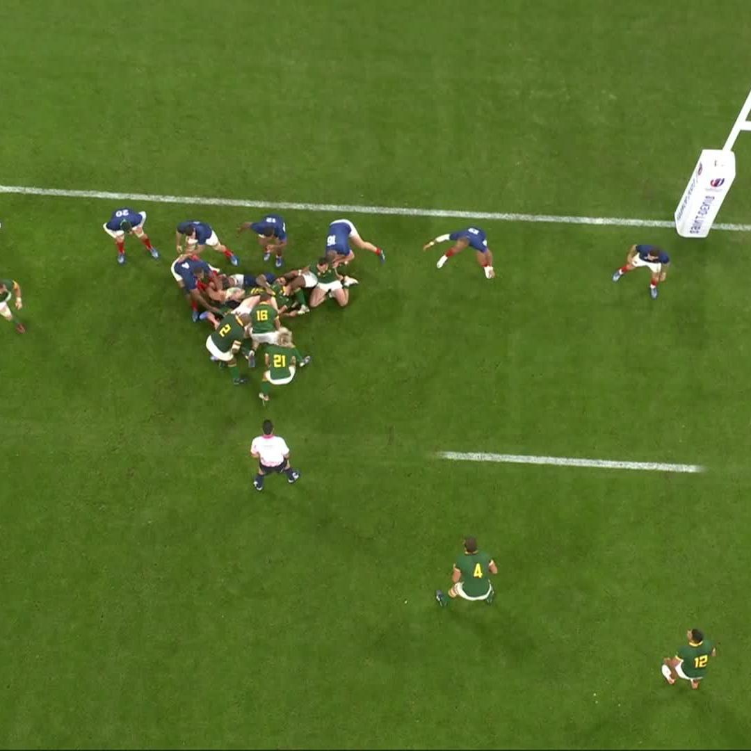 Unbelievable strength from Eben Etzebeth 💪 #RWC2023 | #FRAvRSA
