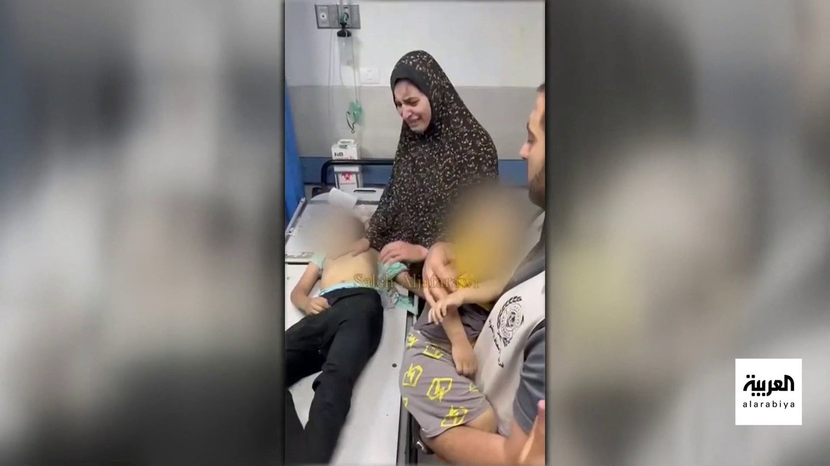 أم فلسطينية مكلومة تحاول إيقاظ ابنتها المتوفاة لترضعها #العربية