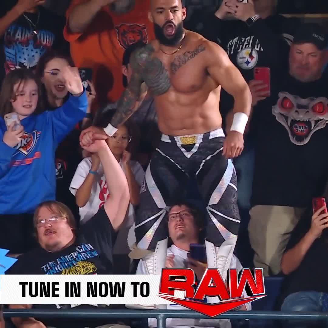 😲😲😲😲😲😲 #WWERaw