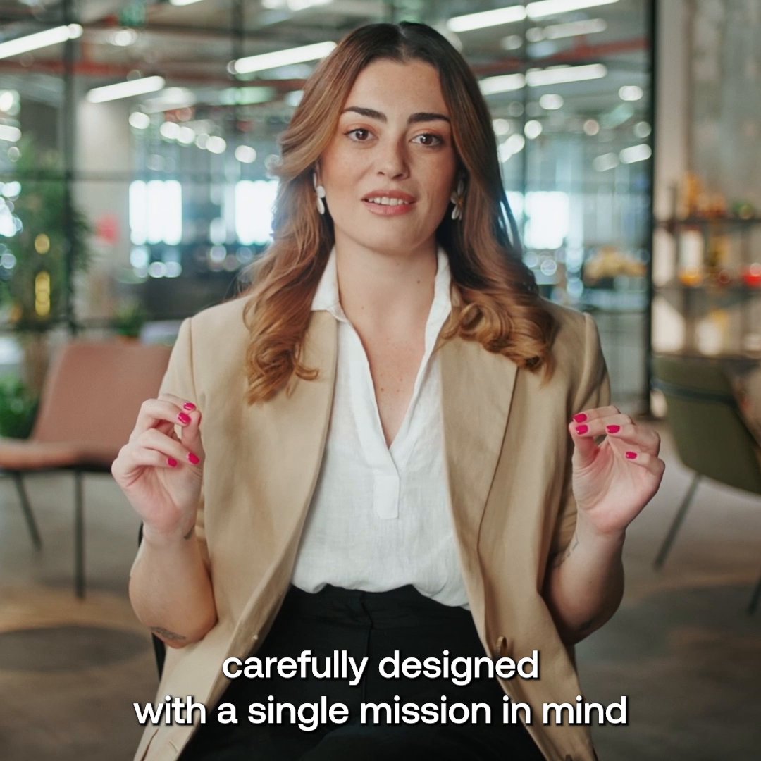 Our Head of Product Design, Maria Herrera, gets candid on how Revolut 10 was designed with you in mind, to simplify your finances like never before 🚀 Check out the full video: UK 🇬🇧 - EU 🇪🇺 -