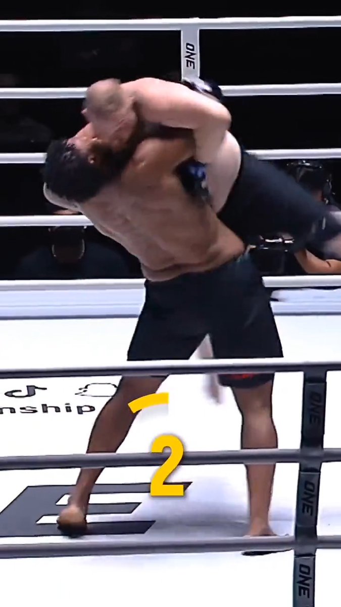 Ever seen a slam KO? 😨 Lawrence Phillips will show ya 😎 ⁠ #ONEChampionship #MartialArts #MMA