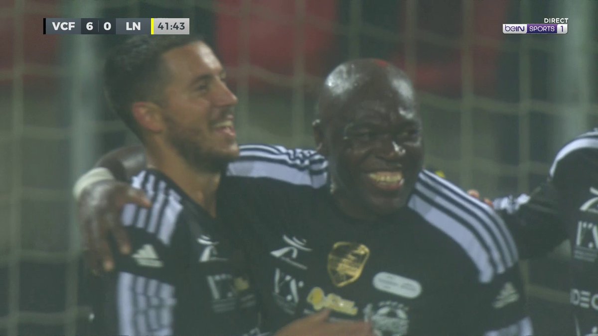 [📺LIVE] ⚽️ Match caritatif Variétés C.F. 😅 OH LA FEINTE de Wilfrid Mbappé pour le 6-0 !! 😎 Tel père tel fils !