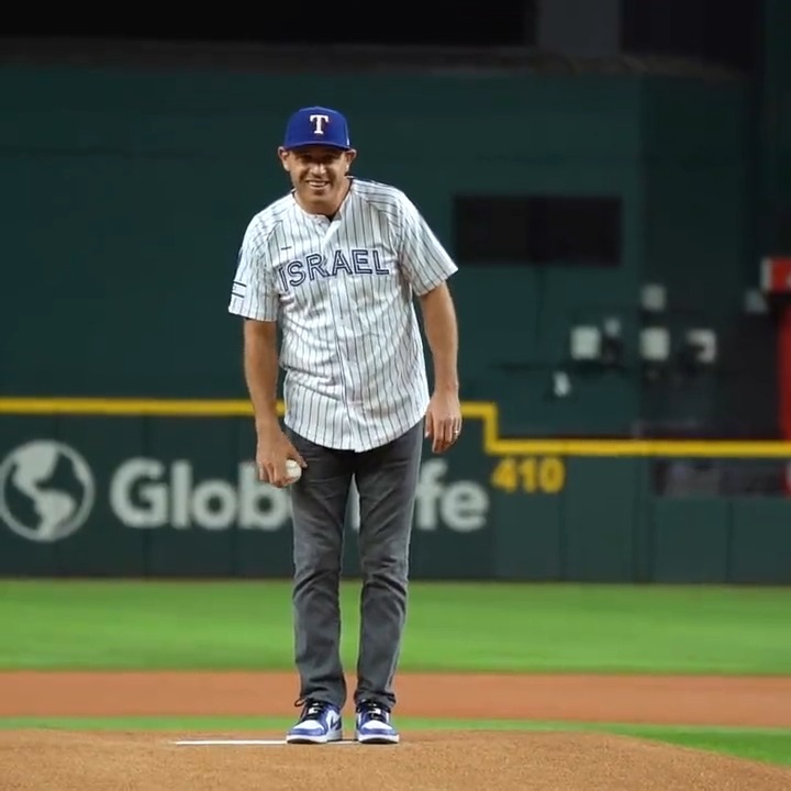 Kins to Derek Holland to get us started!