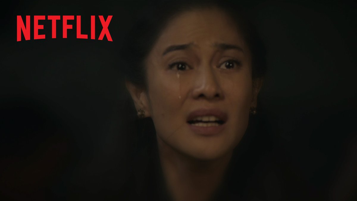 Sambil berpacu dengan waktu, pencarian Dasiyah membuka cerita penuh intrik industri kretek keluarga Lebas di tahun 1960-an. Serial Gadis Kretek tayang 2 November di Netflix.