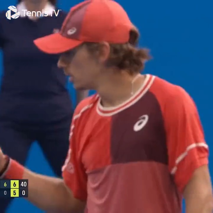 Welcome to the Tokyo quarter-finals 😈 Alex de Minaur moves past Schwartzman to find his way into the final eight in Tokyo. #kinoshitajotennis | 木下グループジャパンオープンテニス
