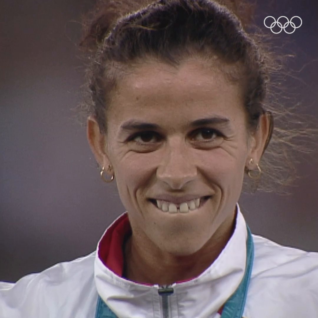 Championne olympique du 1500m à #Sydney2000, le plus grand succès de sa carrière. 🥇🇩🇿 Nouria Benida-Merah fête ses 53 ans aujourd’hui ! 🎂