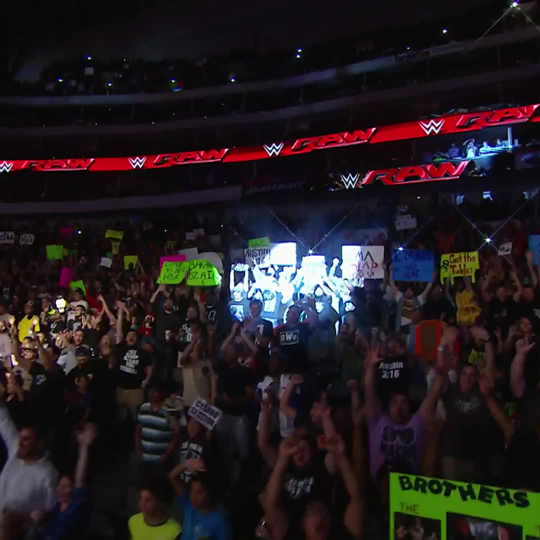 OH HELL YEAH! Steve Austin returned to #WWERaw on this day in 2015!