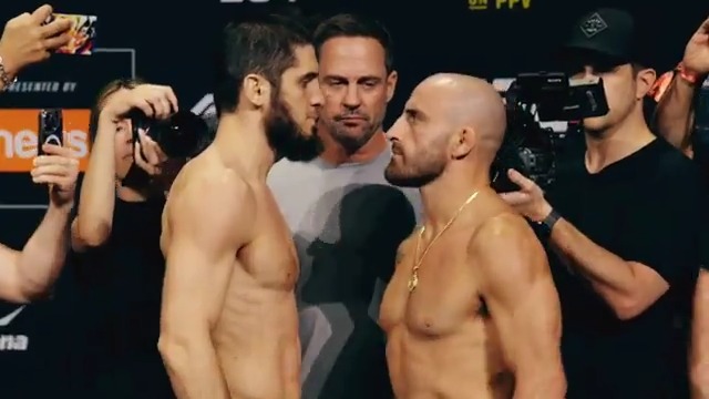 Champ vs champ, AGAIN 🔥 Makhachev Islam vs Alex Volkanovski running it back in two days at #UFC294! [ Abu Dhabi Calendar | #InAbuDhabi | Experience Abu Dhabi ]
