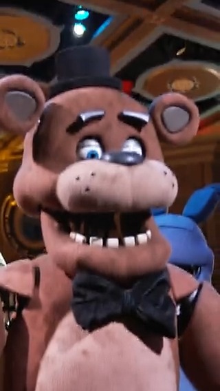 Hit it, guys! Here’s your slice of the fun from our #FiveNightsAtFreddys celebration. #FNAFmovie