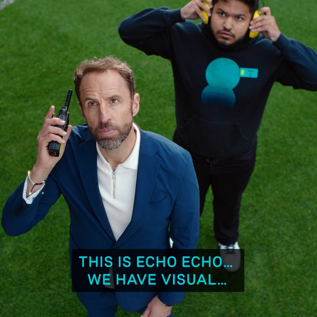 Gareth Southgate 🤝 New EE Bringing you more experiences across home, learn, work and game. Explore New EE now: #NewEEDoesMore