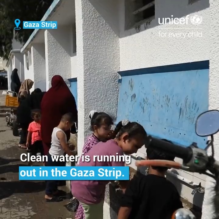 Water systems in the Gaza Strip have been heavily impacted by the war. Clean water is running out. UNICEF has sent water and sanitation supplies to Egypt near the crossing to Gaza but we need an immediate humanitarian pause and urgent access to ensure their safe delivery.