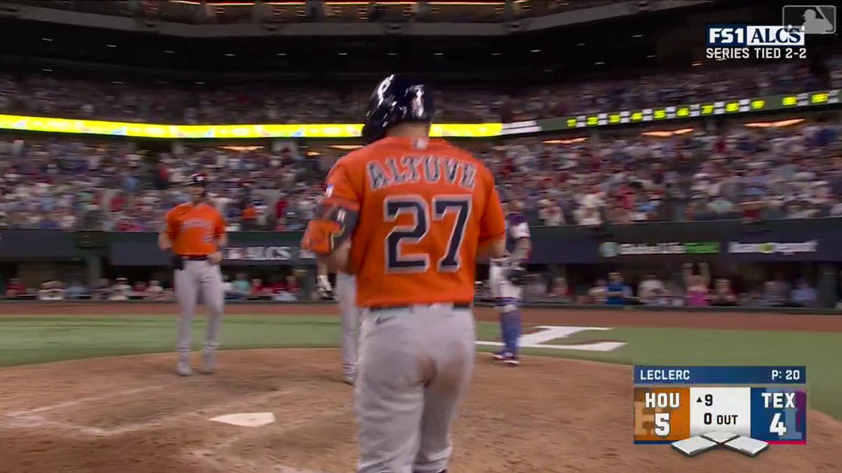 ¡OCTUBRE ES EL MES DE JOSÉ ALTUVE!