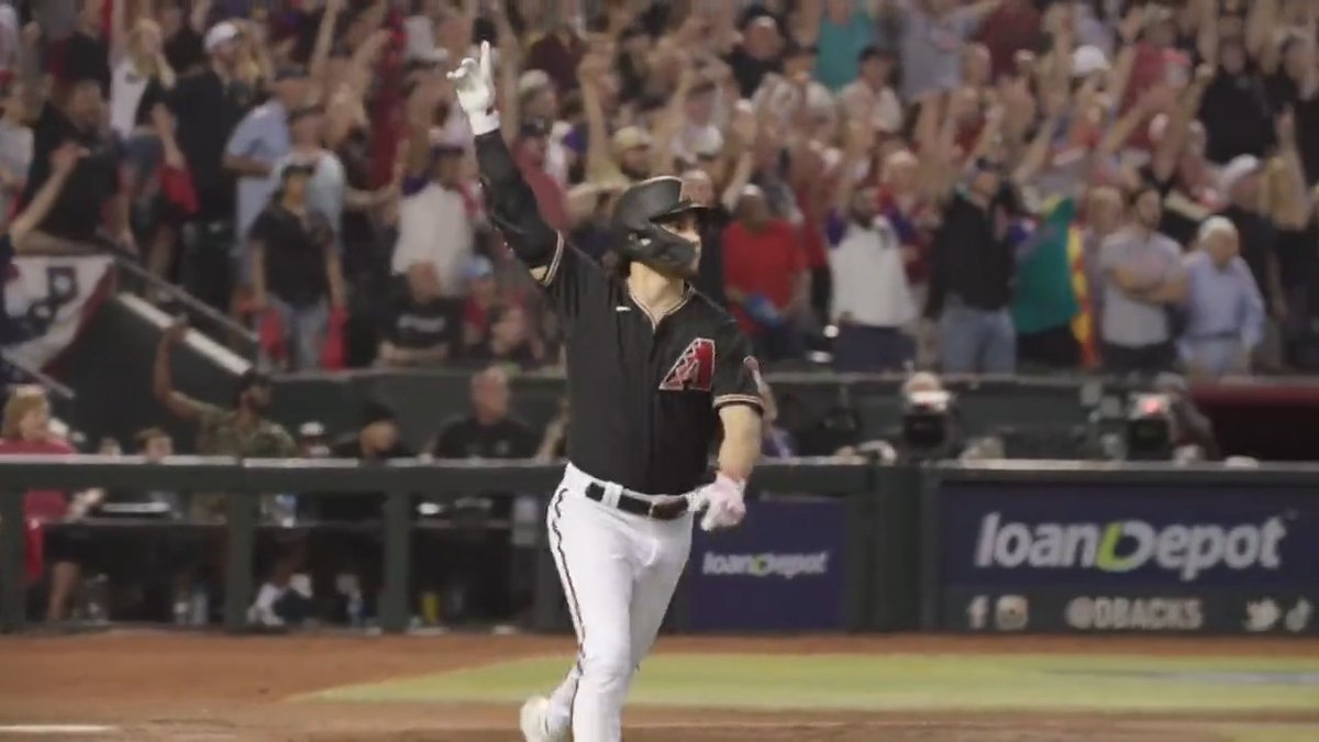 Sending Phoenix into a frenzy! #NLCS