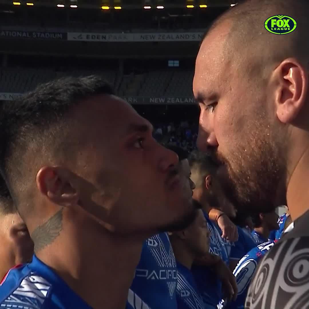 ABSOLUTE CHILLS. Samoa and New Zealand were beyond intense before their game! 📺 Watch #PacificChampionships on ch.502 or stream on Kayo: ✍️ BLOG