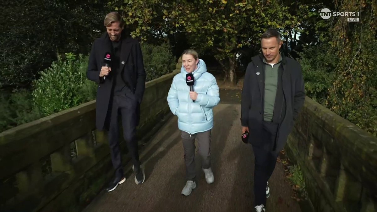 "@julesbreach will be quaking in her boots!" 🤣 "I'm coming!" 👀 Peter Crouch and Phil Jagielka speak to UFC's Molly McCann ahead of the Merseyside derby!