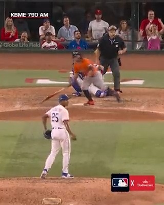 Instant chills from this @Astros radio call of Jose Altuve’s go-ahead homer last night. (MLB x @BudweiserUSA)