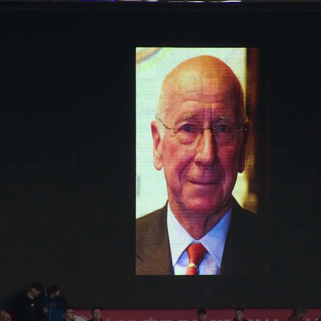 "Desperately, desperately sad" Former Man Utd and England midfielder Michael Carrick pays tribute to Sir Bobby Charlton ❤️