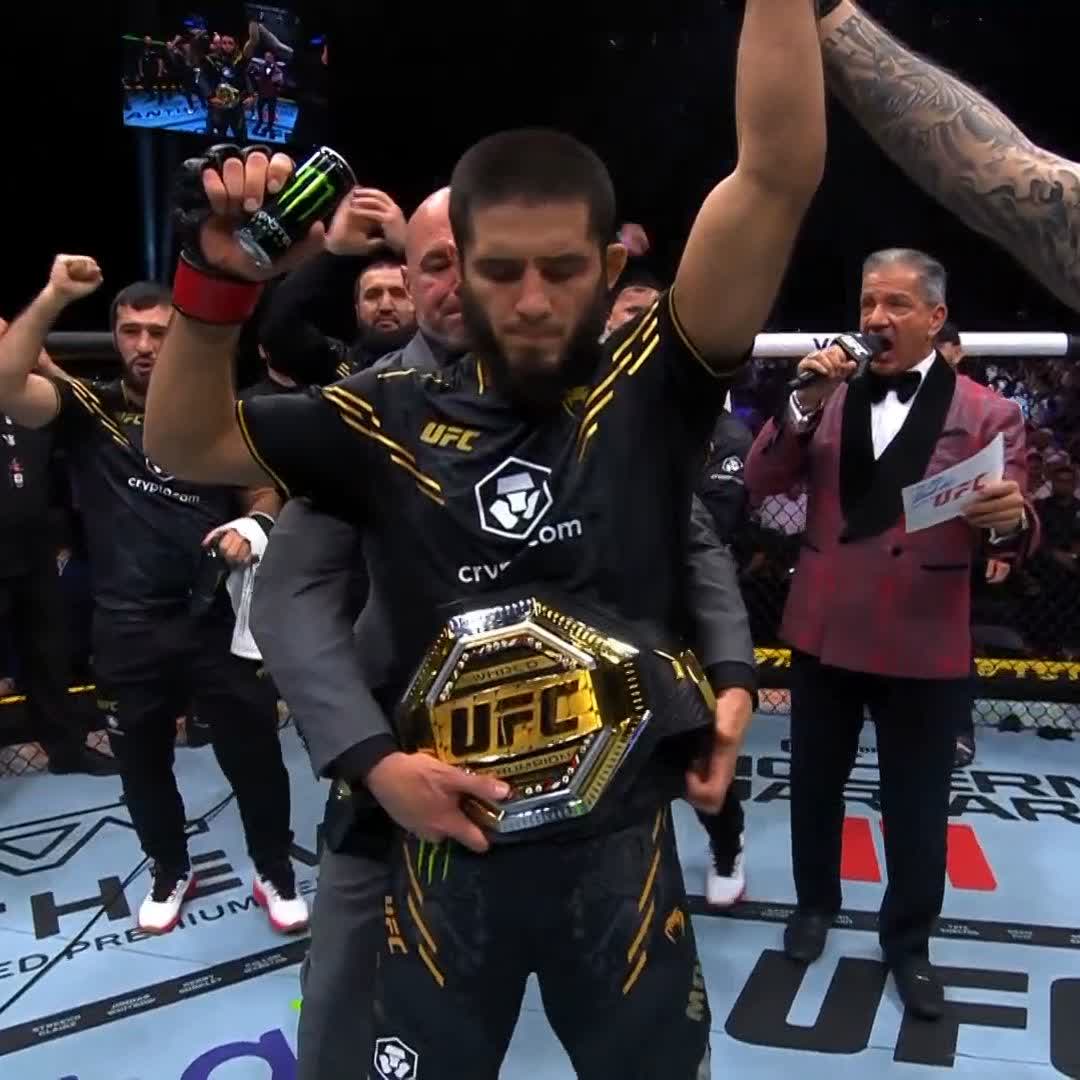 Still the undisputed lightweight king 👑 #UFC294