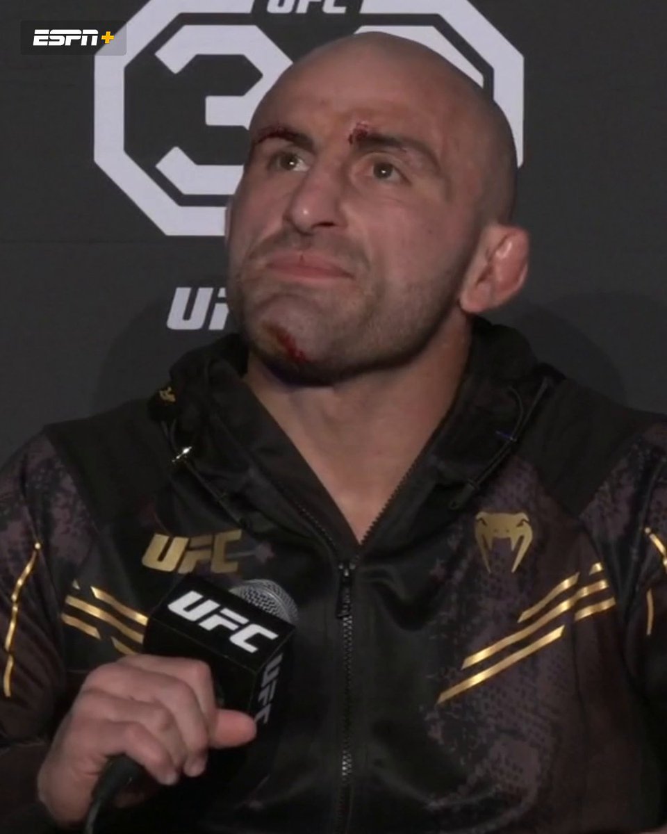 Volkanovski was visibly emotional when discussing his reasoning for taking the fight against Makhachev. #UFC294