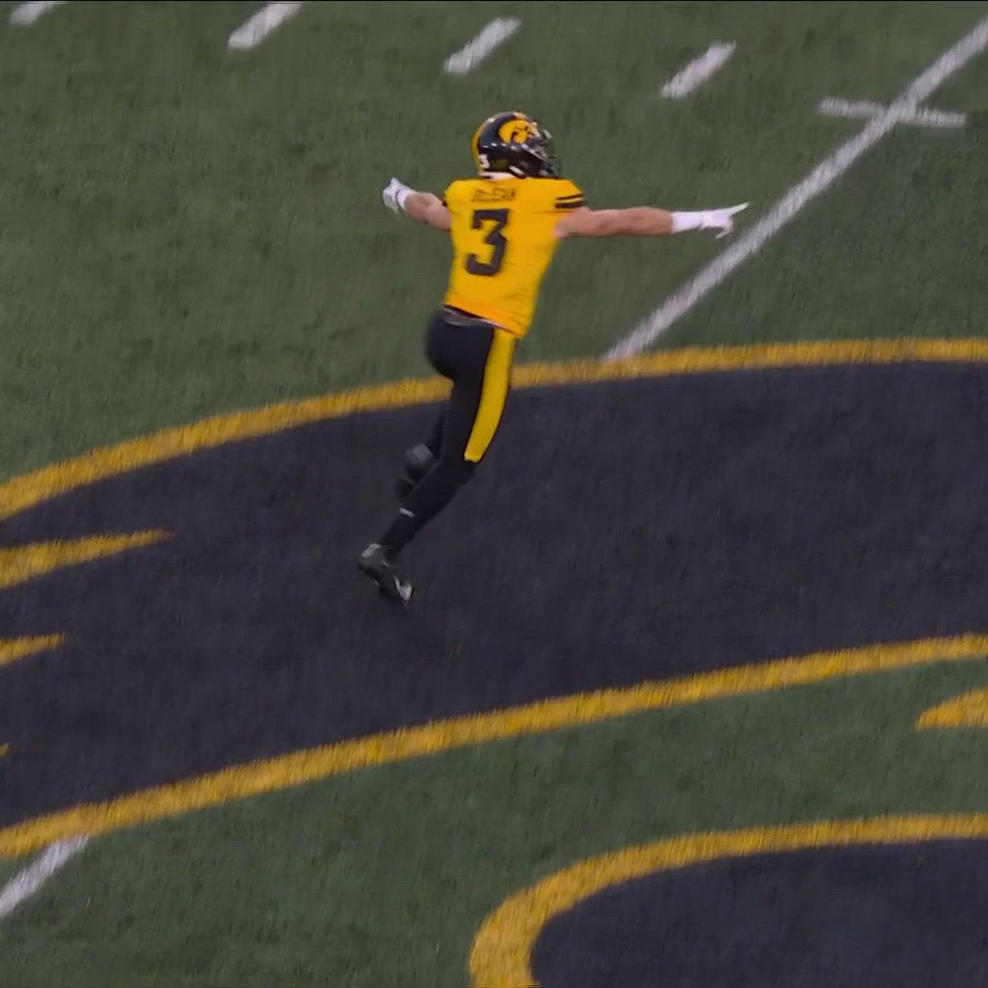Reggie Smith breaks down the ruling that called back an Iowa punt return touchdown.