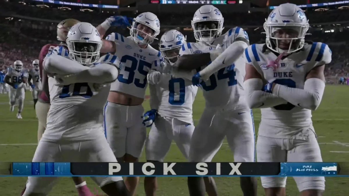 DUKE PICKS OFF JORDAN TRAVIS AND TAKES IT TO THE HOUSE‼️