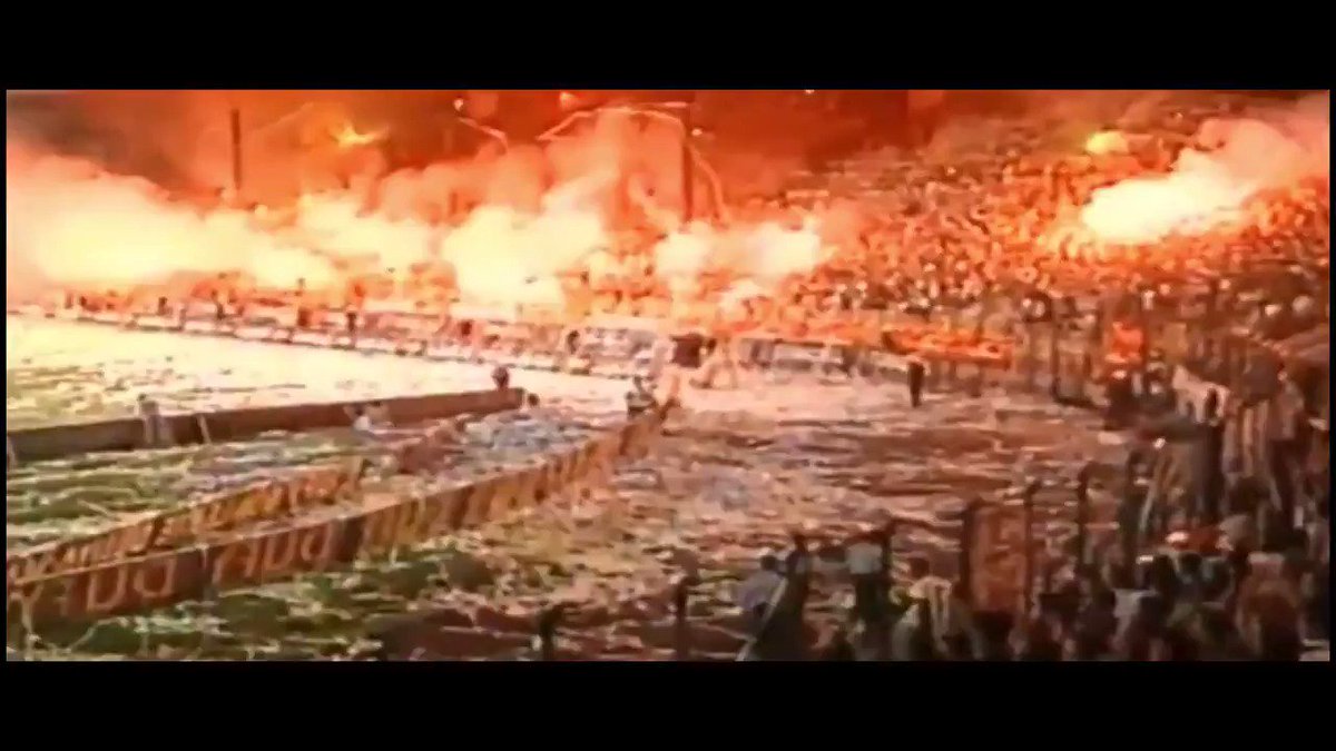 KADIKÖY'ÜN GÜCÜ TRİBÜNDEN GELİR! TAKIM DÜŞER, TRİBÜN KALDIRIR! RAKİBE CEHENNEM OLUR, BACAKLARINI TİTRETİR! İLK DÜDÜKTEN, SON DÜDÜĞE! SUSMA, OTURMA, TELEFONU UNUT! TOP RAKİPTEYKEN ISLIK! 90 DAKİKA! ODAKLAN FENER!