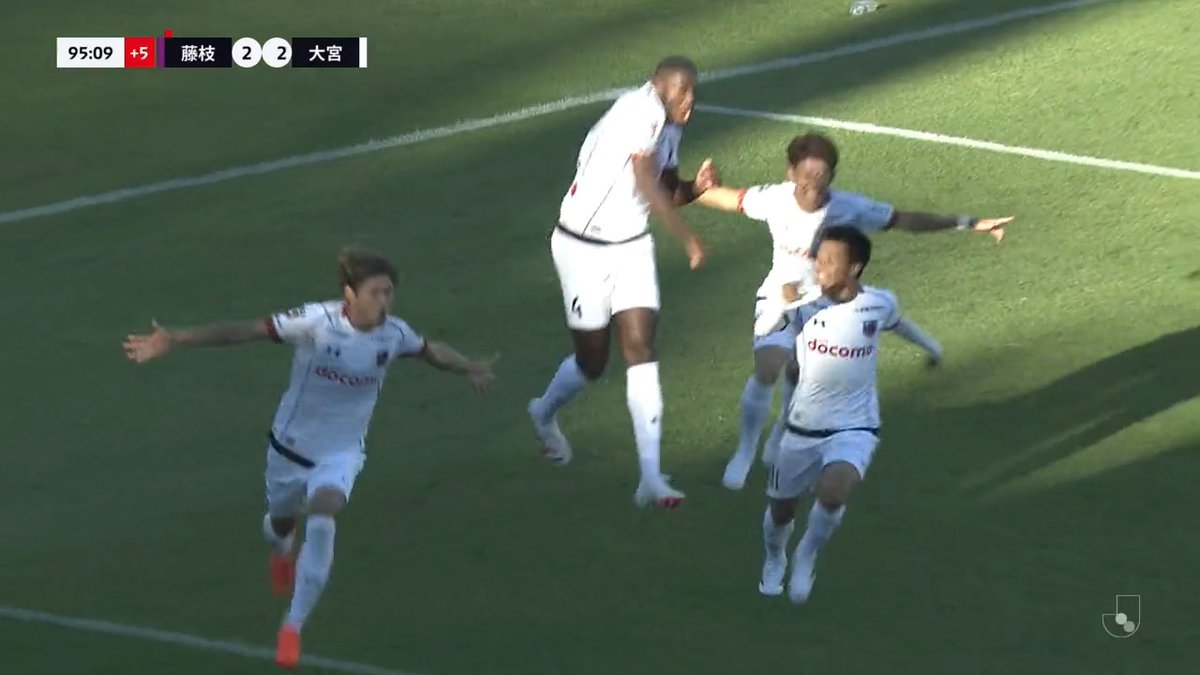 【ゴールシーン】 10/22・藤枝戦 90+6分 ゴール前の混戦から最後は #袴田裕太郎 が頭で押し込んで逆転! #大宮アルディージャ #ardija #Jリーグ #藤枝_大宮 🔽#Jリーグ を観るなら #DAZN!