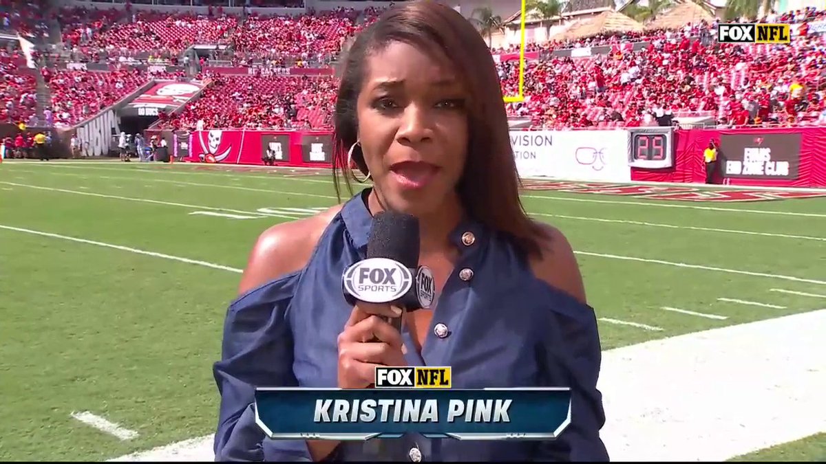 Arthur Smith told our Kristina Pink that Bijan Robinson is "just not feeling all that great" after having 0 touches in the first half