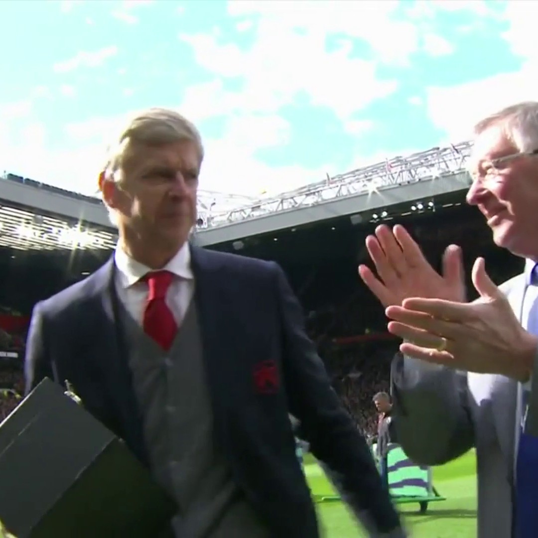 A Premier League legend. Arsène Wenger turns 74 today 🎂👏