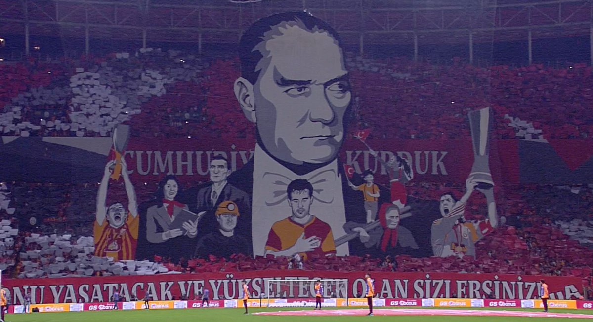 🇹🇷 Bilimle, sanatla, sporla, emekle yürüyoruz Cumhuriyetimizin ikinci yüzyılına. Türkiye Cumhuriyeti’nin her rengi güzel, her sesi bizden. #Cumhuriyetin100üGalatasaray ile #İlelebetCumhuriyet