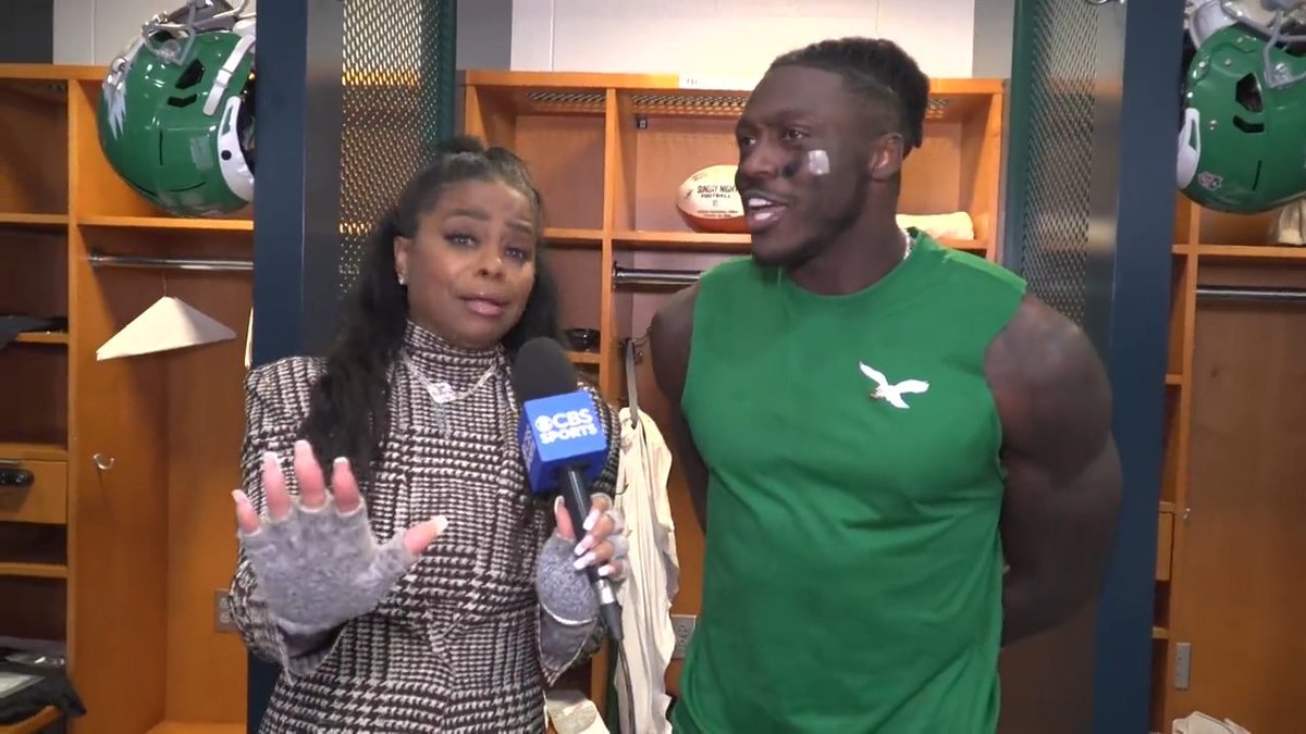 Postgame with NFL on CBS 🏈: 1-on-1 w/ WR A.J. Brown after the #Eagles beat the #Dolphins 31-17 -Did Jalen Hurts have Mamba eyes entering the game? -Accidentally reminded AJ one of his TDs got taken off the board. -Why Jane Fonda come up in the convo? Always appreciate the rapport.