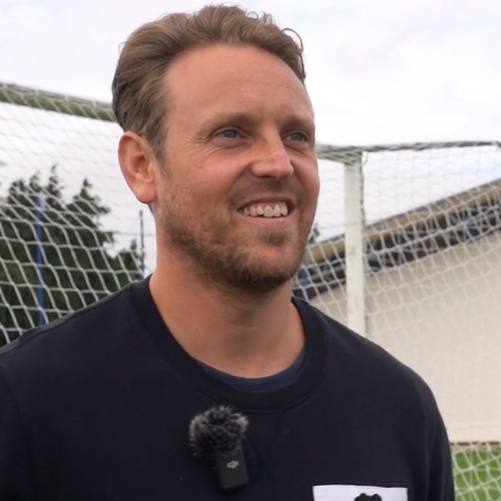 🗣 Town's U21 and U18 players were given an inspirational talk by a former Academy coach last week. Shaun Whiter delivered a session looking at the consequences of dangerous driving and how to deal with setbacks and adversity. We caught up with Shaun. ⤵️ B5 Consultancy | #itfc