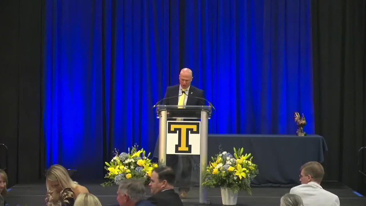 Earlier this month, our own head coach Bill Decker was inducted into the Trinity Athletics Hall of Fame. 👏 Thanks to the Bantams for putting together such a tremendous introductory video! 🔗 #GoCrimson #OneCrimson