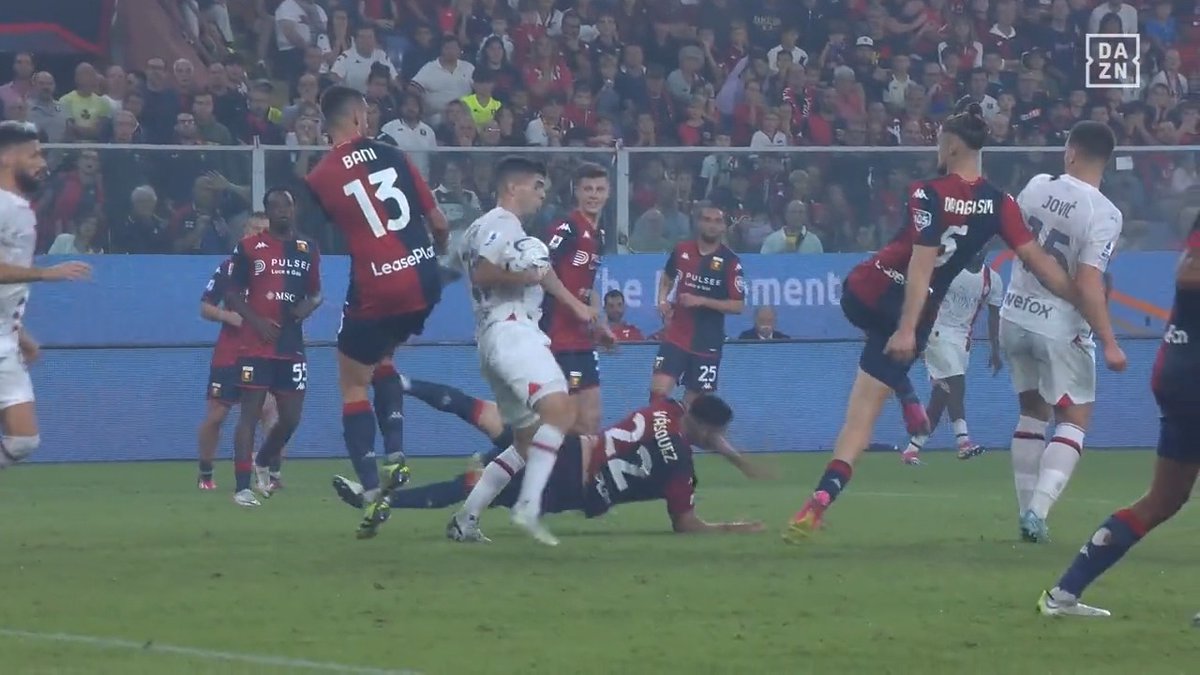 L'audio del discusso fallo di mano di Pulisic in #GenoaMilan 🗣️ #OpenVar #DAZN