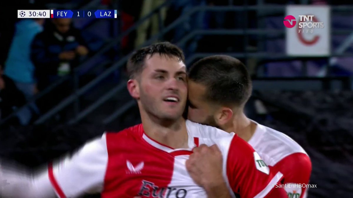 Ahora sí: ¡GOLAAAAAAAAAAAAAAAAAAAAAAZO DE SANTIIIIII! 🚨🇲🇽 Primer partido, primer gol de nuestro Santiago Giménez en Champions League. ⚽ 🇳🇱 Feyenoord Rotterdam 1-0 S.S.Lazio 🇮🇹 📺 Cinemax Latinoamérica 📲 Stream en Max Latinoamérica: #BenditaChampions | #SantiEnHBOmax