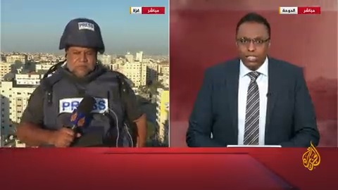 دفن صباحا عددا من أفراد عائلته الذين استشهدوا في قصف إسرائيلي.. مراسل #الجزيرة وائل الدحدوح يأخذ قرارا بالعودة لتغطية الأحداث في #غزة ويقول: من الواجب أن نكون هنا في هذه اللحظات التاريخية وما من مفر إلا الاستمرار في حمل الرسالة #الأخبار #حرب_غزة