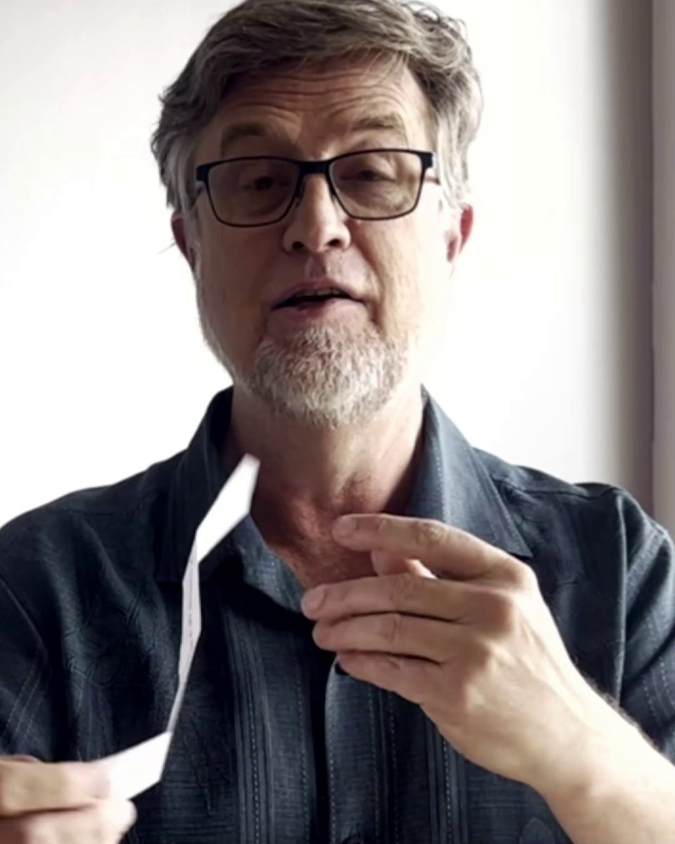 Moooom! Dan Povenmire is drawing Doofenshmirtz in silly situations! . . . 🎥: Phineas and Ferb