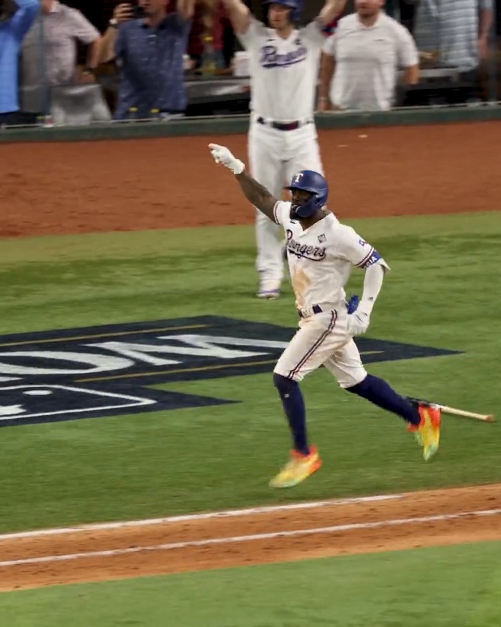 This homer gets better from every angle. #WorldSeries