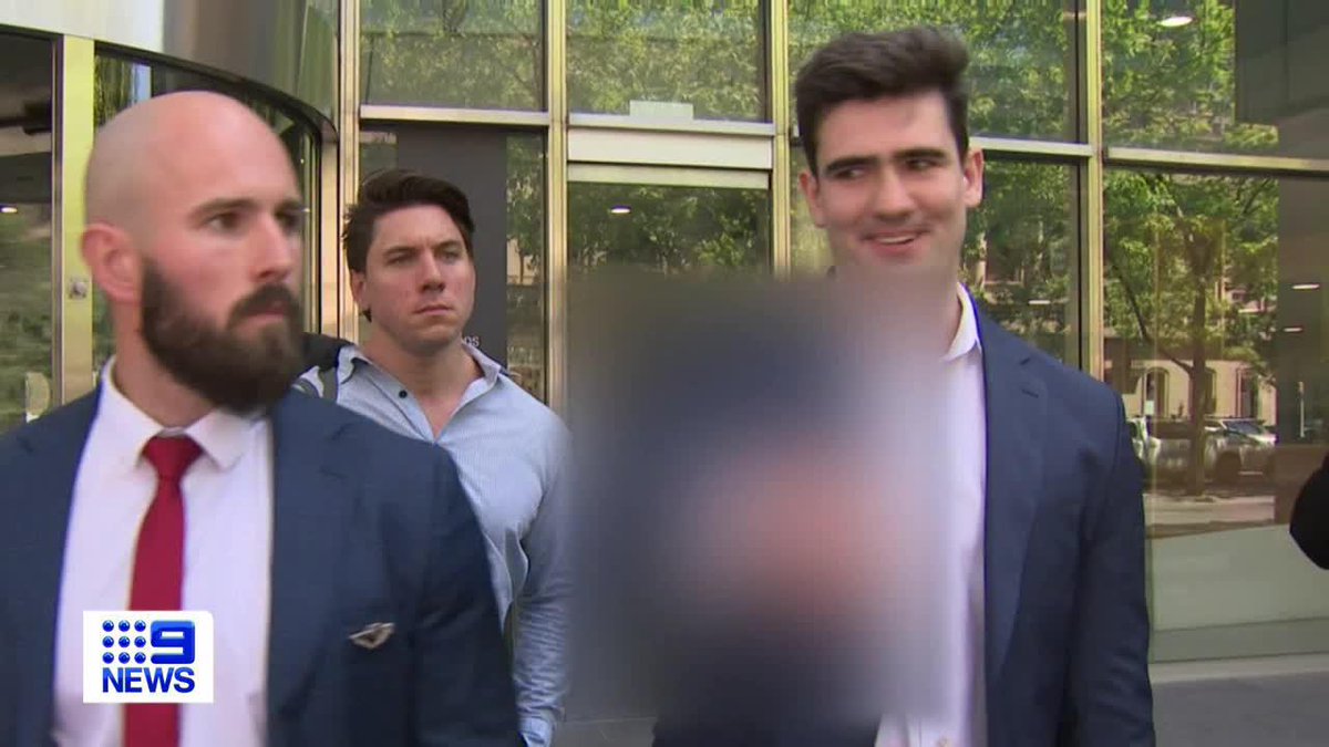 Victoria's legal system is being urged to throw the full force of the law at a neo-Nazi. He's under investigation after performing a reviled salute outside court, a week after it was made illegal. Mark Santomartino #9News