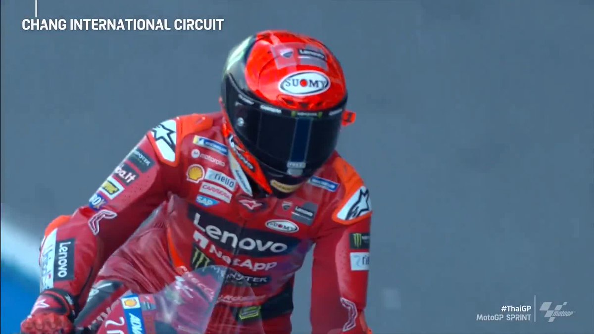 Time to head to the grid! 😈 The title contenders are ready ⚔️ #ThaiGP 🇹🇭