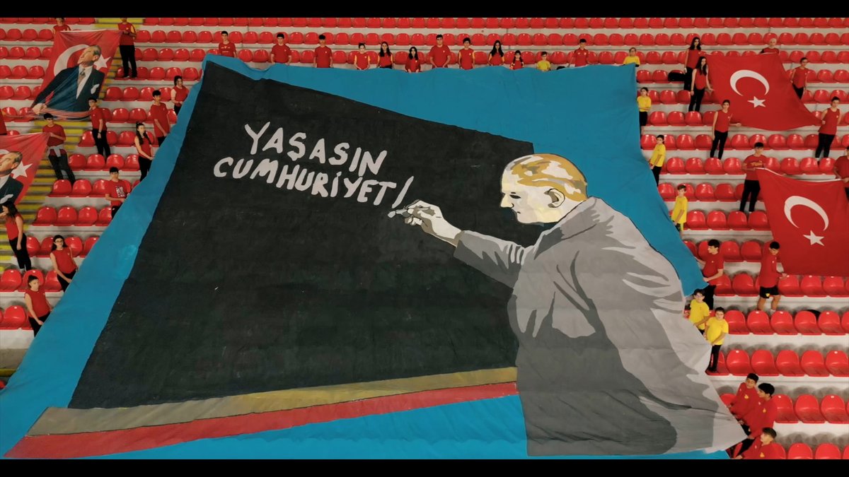 🇹🇷🇹🇷🇹🇷ŞANLI CUMHURİYETİMİZ 100 YAŞINDA! KUTLU OLSUN!🇹🇷🇹🇷🇹🇷 "Ey yükselen yeni nesil, istikbal sizsiniz. Cumhuriyeti biz kurduk, onu yükseltecek ve yaşatacak olan sizlersiniz!" #İlelebetCumhuriyet #Cumhuriyetimiz100Yaşında #Göztepe