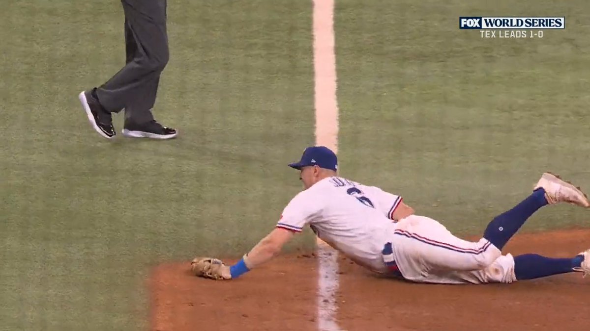 Ah, to be Jung again. #WorldSeries