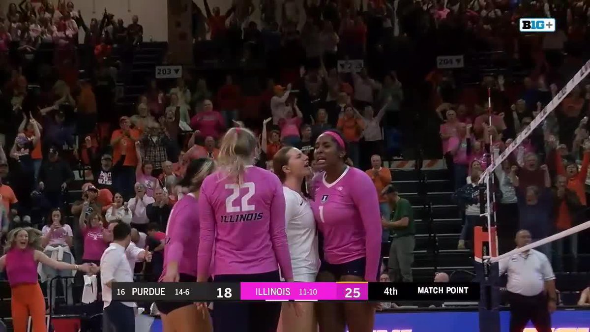 UPSET ALERT 🚨 Illinois Volleyball takes down No. 16 Purdue in four sets. 💻: B1G+
