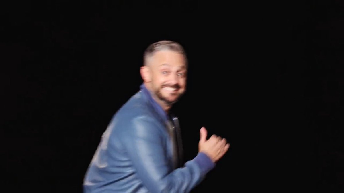 We’re LIVE with Nate Bargatze and Foo Fighters on NBC Entertainment and Peacock!