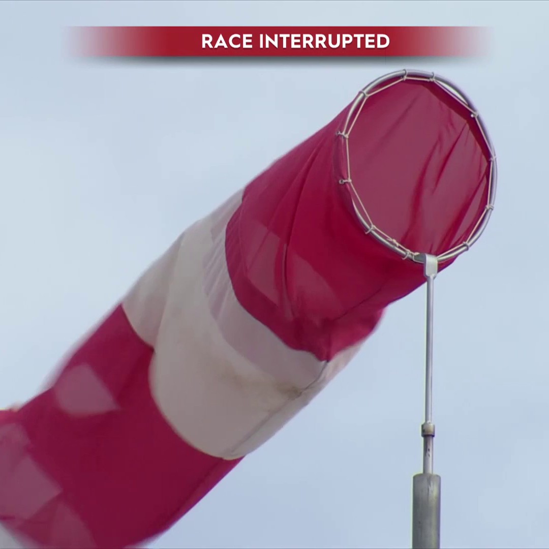Course interrompue à Sölden, et on comprend aisément pourquoi 😬 #ChaletClub