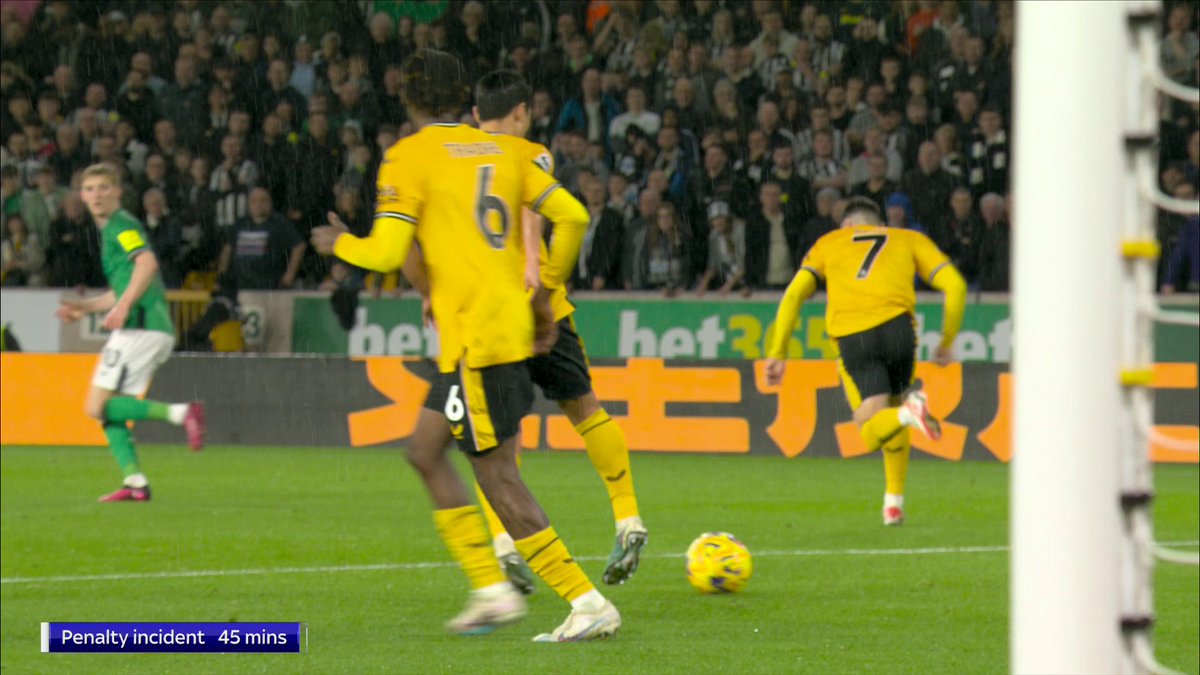 What did you make of #NUFC’s penalty?