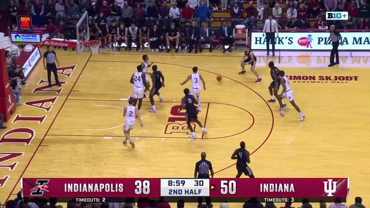Nice touch, Gabe Cupps. 📺 Watch on B1G+