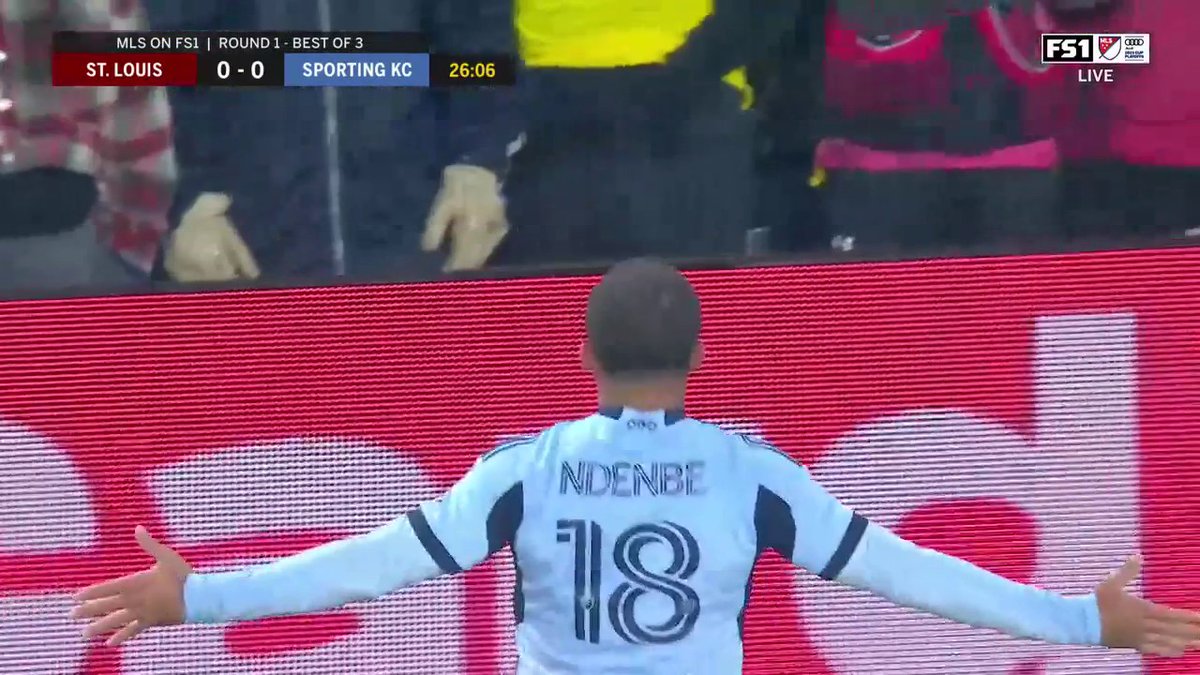 Logan Ndenbe, what a strike! 🔥 Sporting Kansas City takes the lead in STYLE!